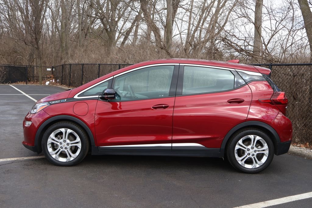 Used 2021 Chevrolet Bolt LT image 4