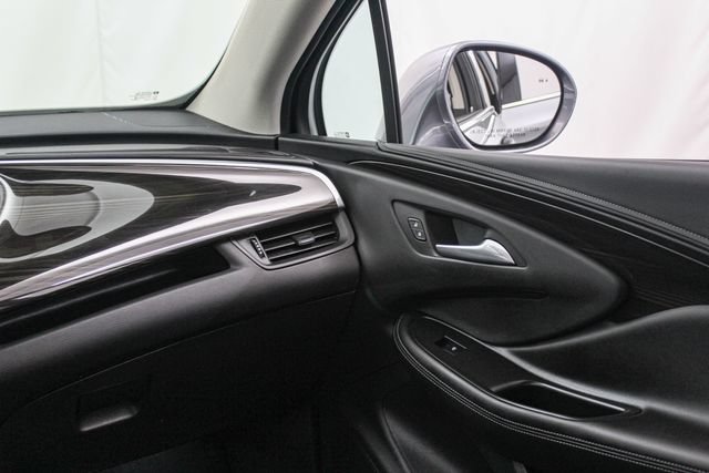 Certified 2019 Buick Envision Essence FWD image 27