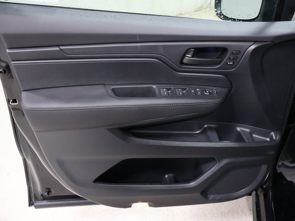 New 2026 Honda Odyssey EX-L image 12