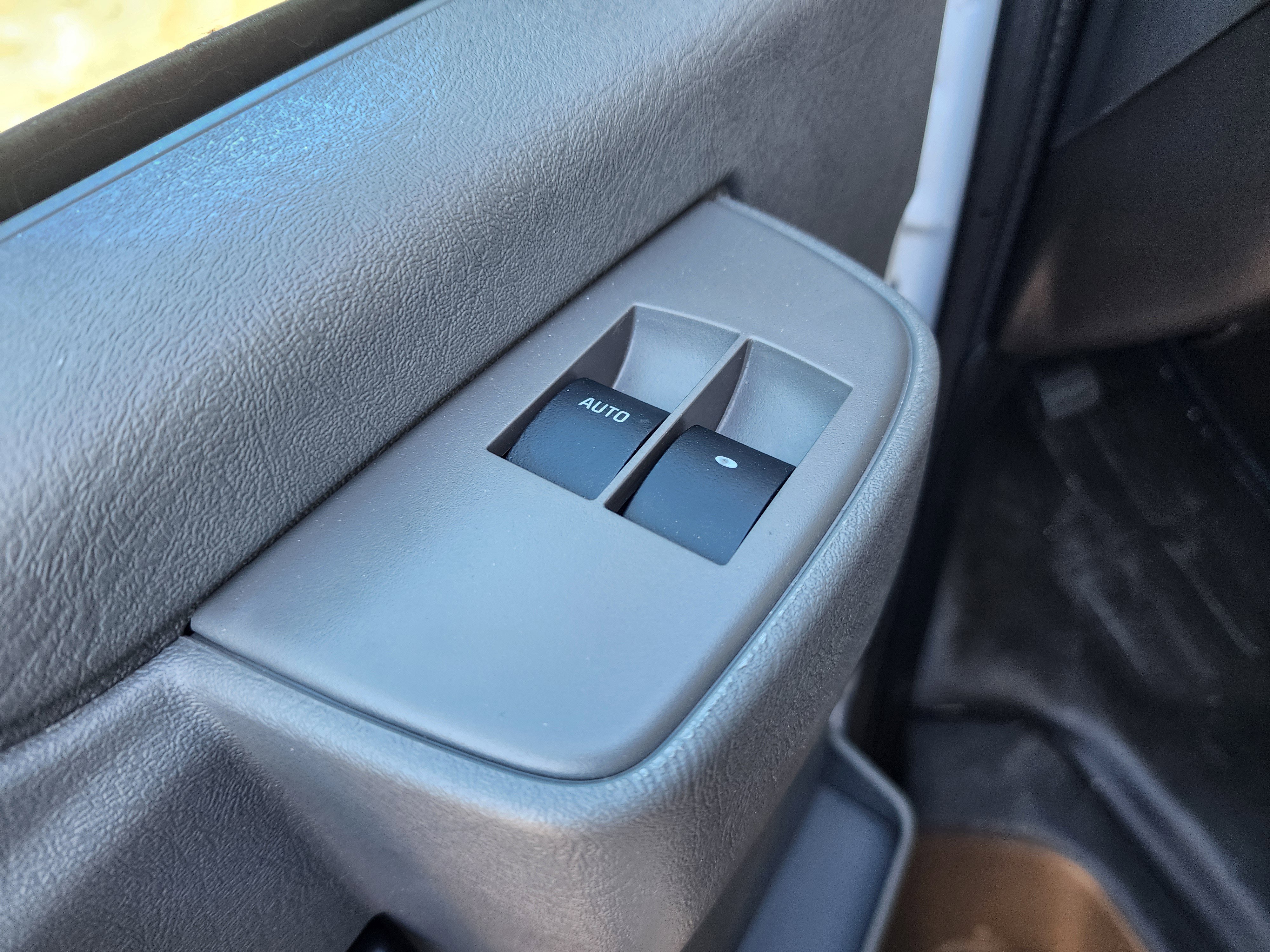 New 2025 Chevrolet Express 3500 w/ Power Convenience Package image 21