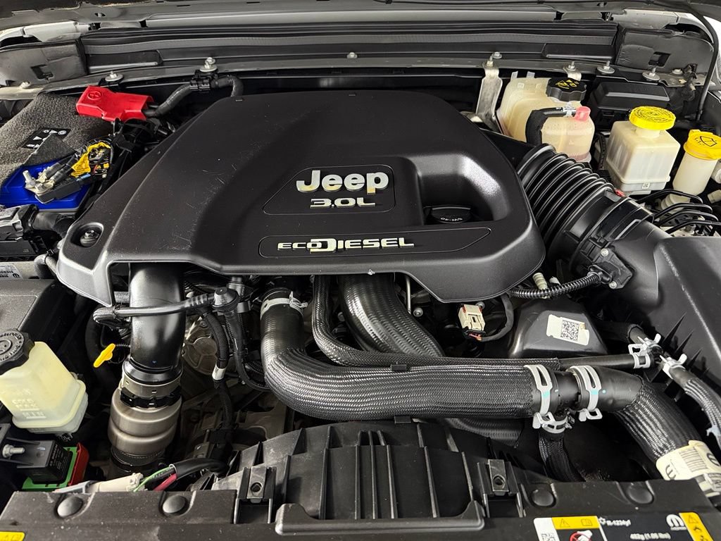 Used 2021 Jeep Gladiator Rubicon AWD/4WD image 22