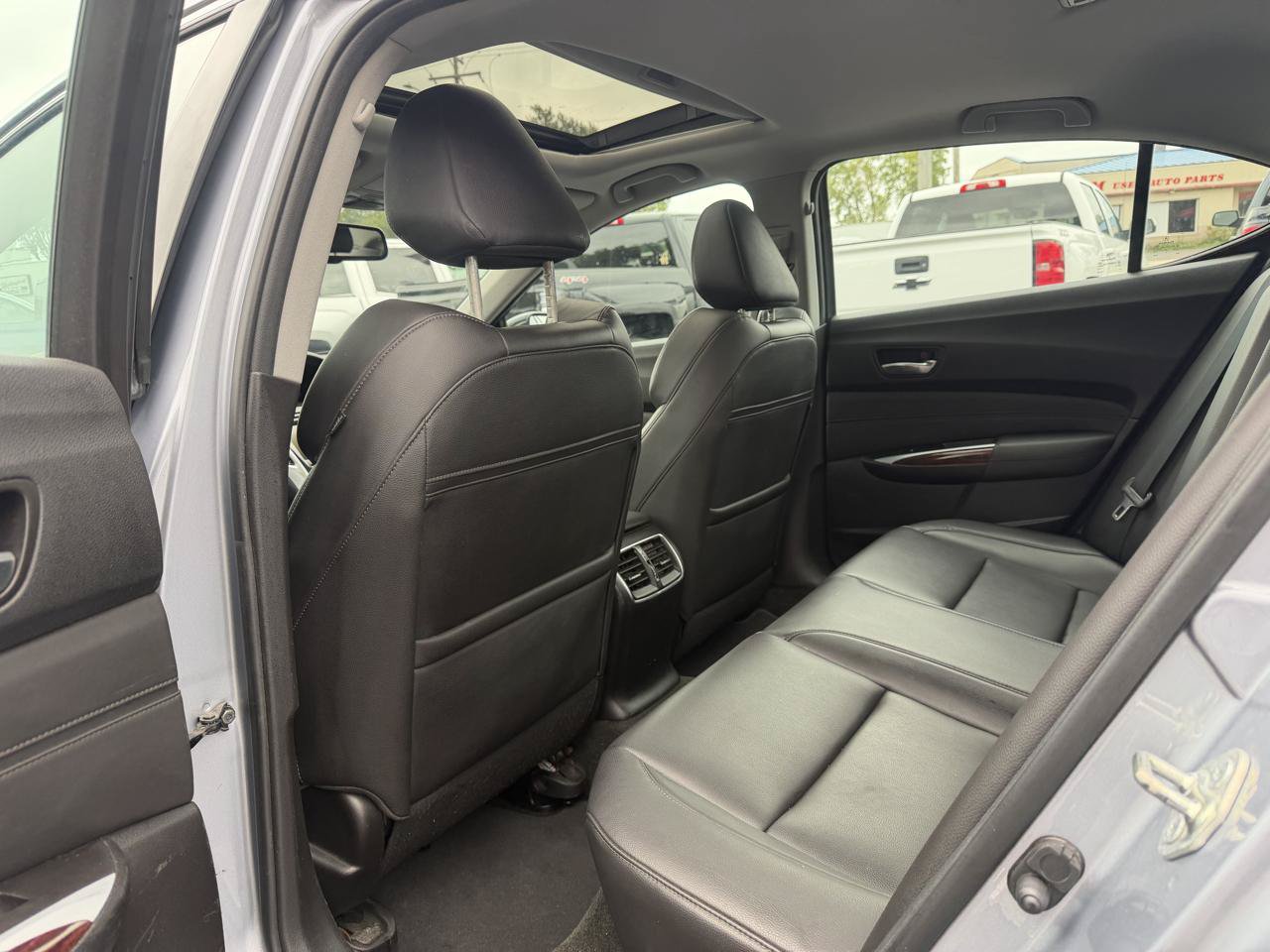 Used 2015 Acura TLX FWD image 22