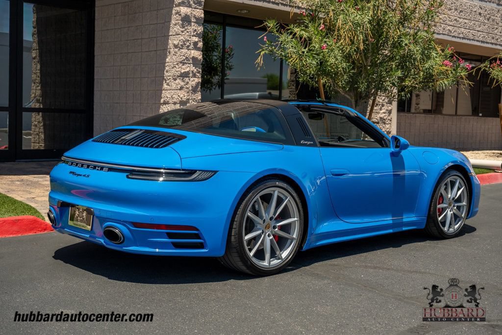 Used 2023 Porsche 911 AWD/4WD image 15