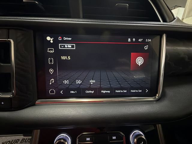 Used 2022 GMC Yukon XL Denali image 16