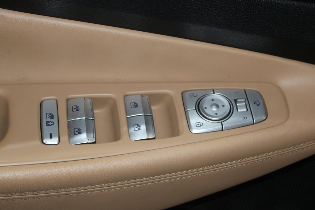 Used 2023 Hyundai Santa Fe Calligraphy image 8