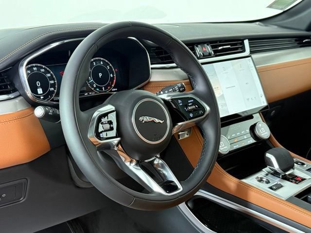 New 2026 Jaguar F-PACE R-Dynamic S AWD/4WD image 45