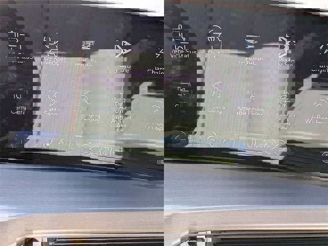 New 2026 Cadillac Vistiq Sport w/ LPO, Floor Liner Package image 19