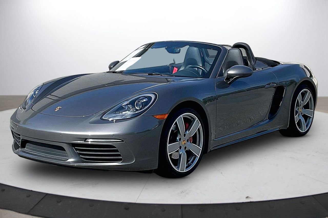 Used 2019 Porsche 718 Boxster S RWD image 4