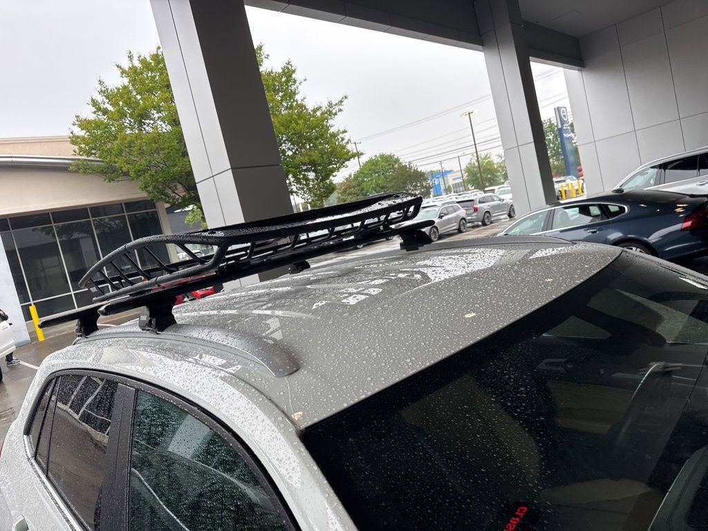 Used 2021 Volkswagen Atlas Cross Sport SE FWD image 7