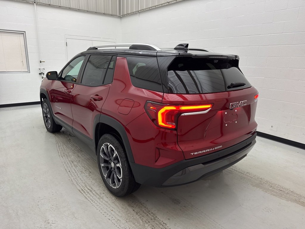New 2026 GMC Terrain Elevation w/ Elevation Premium Package image 4
