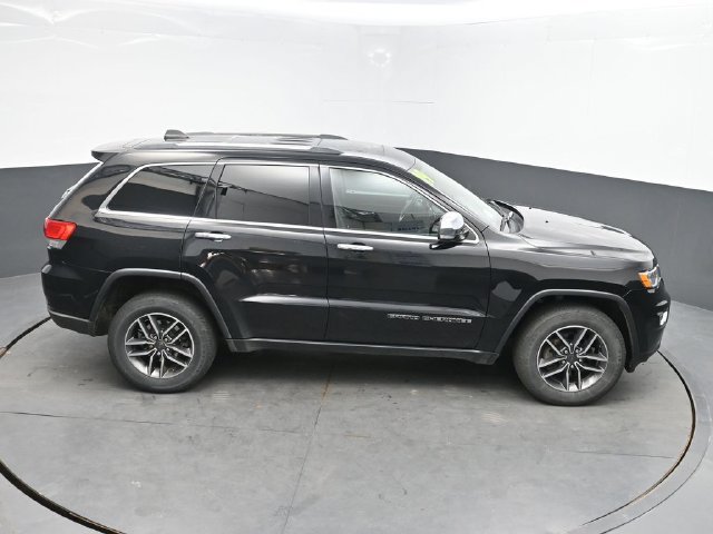 Used 2019 Jeep Grand Cherokee Limited AWD/4WD image 39