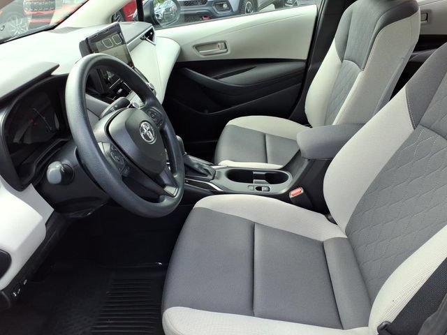Used 2026 Toyota Corolla LE w/ LE Premium Package FWD image 11