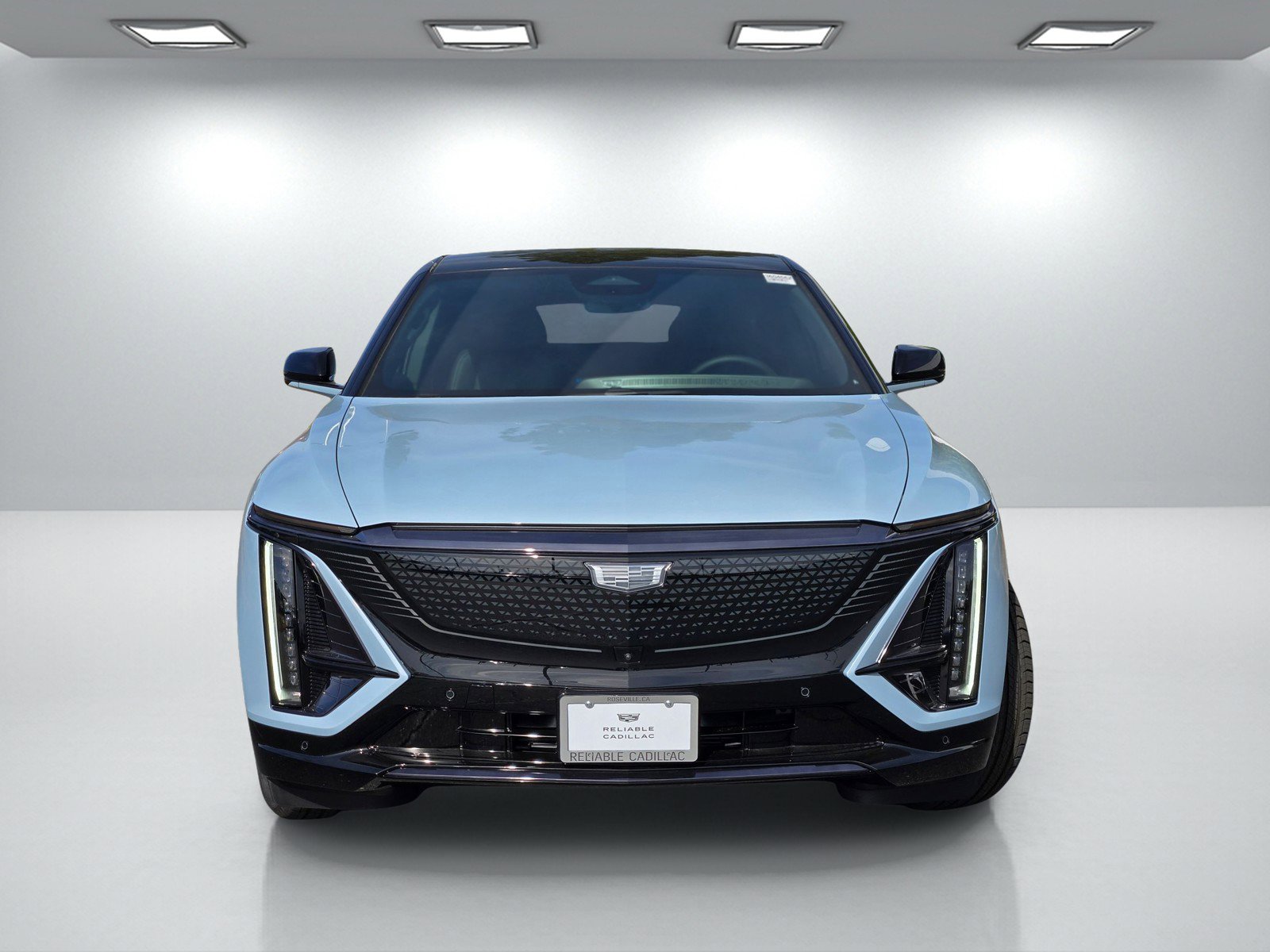New 2026 Cadillac Lyriq Sport AWD/4WD image 2