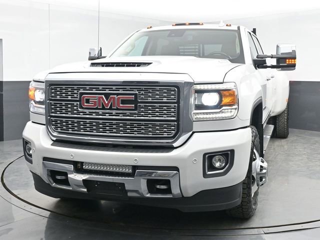 Used 2018 GMC Sierra 3500 Denali w/ Duramax Plus Package image 10