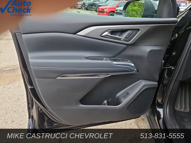 Used 2026 Chevrolet Traverse LT AWD/4WD image 23