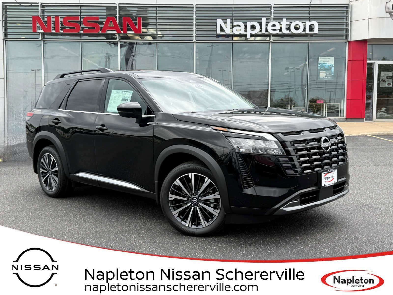 New 2026 Nissan Pathfinder Platinum AWD/4WD image 1