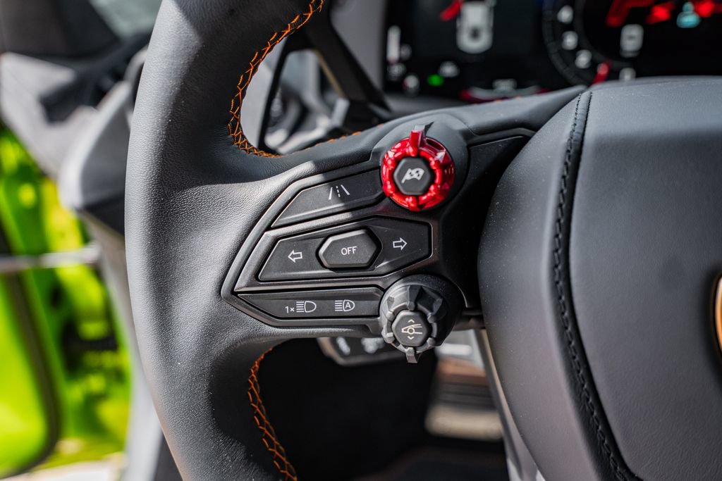 Used 2026 Lamborghini Temerario AWD/4WD image 22