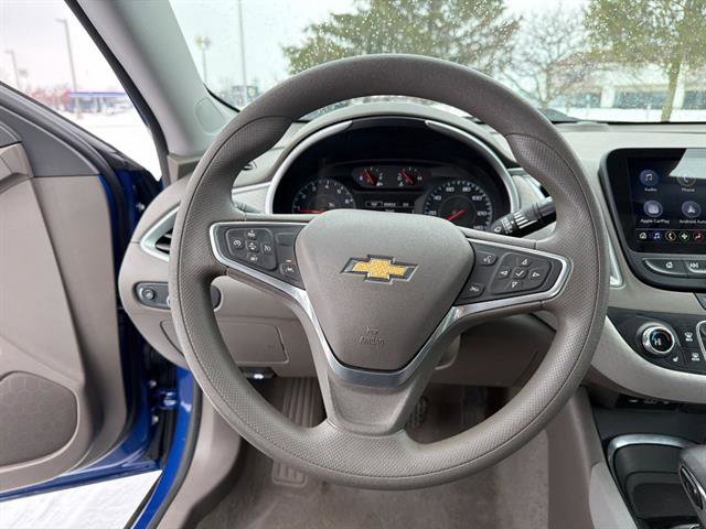 Used 2023 Chevrolet Malibu LT image 34