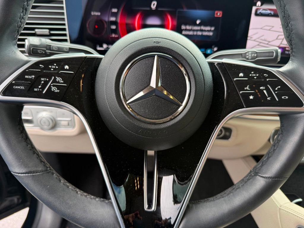 Used 2024 Mercedes-Benz GLE 350 4MATIC image 13