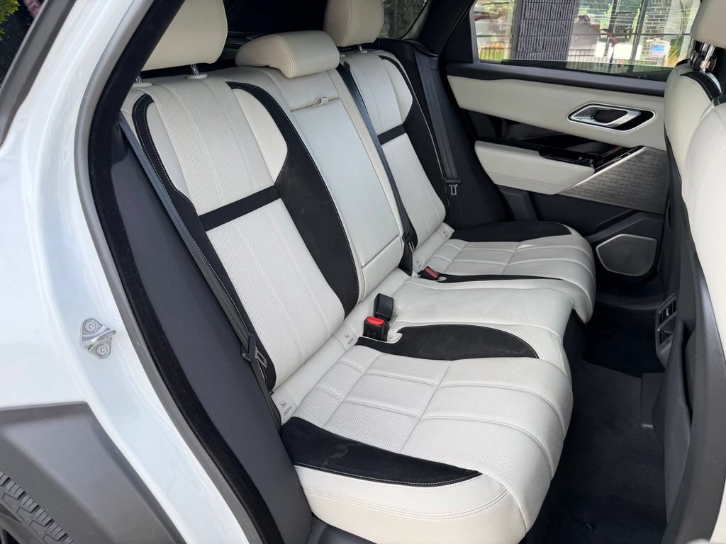 Used 2022 Land Rover Range Rover Velar R-Dynamic S AWD/4WD image 37
