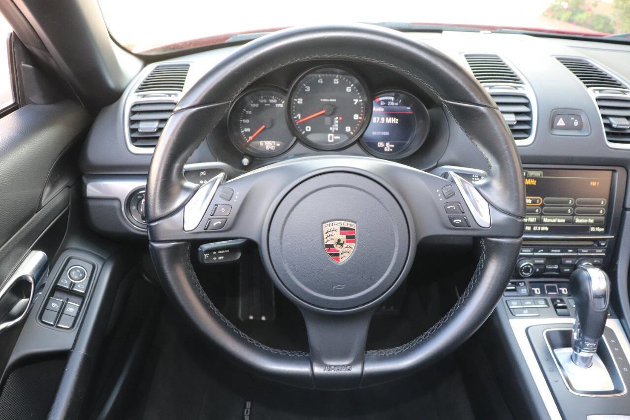 Used 2016 Porsche Boxster image 31