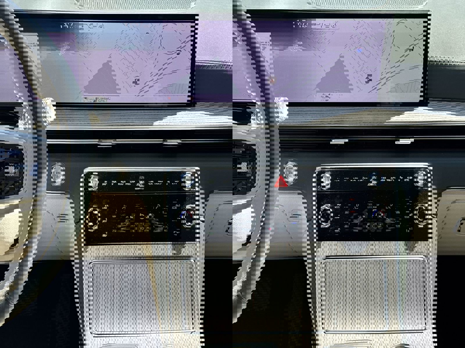 Used 2025 Genesis GV80 3.5T Prestige image 30