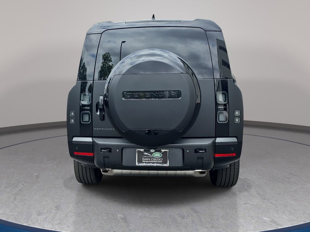 New 2026 Land Rover Defender 130 X-Dynamic SE AWD/4WD image 6