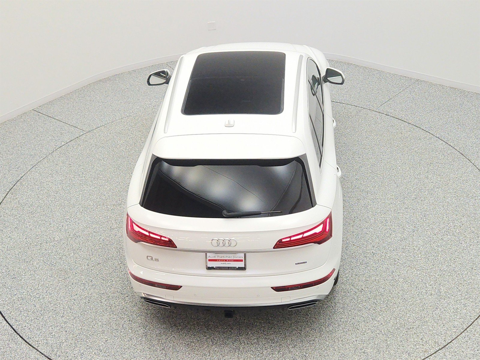 Used 2023 Audi Q5 e Premium Plus w/ Premium Plus Package AWD/4WD image 27