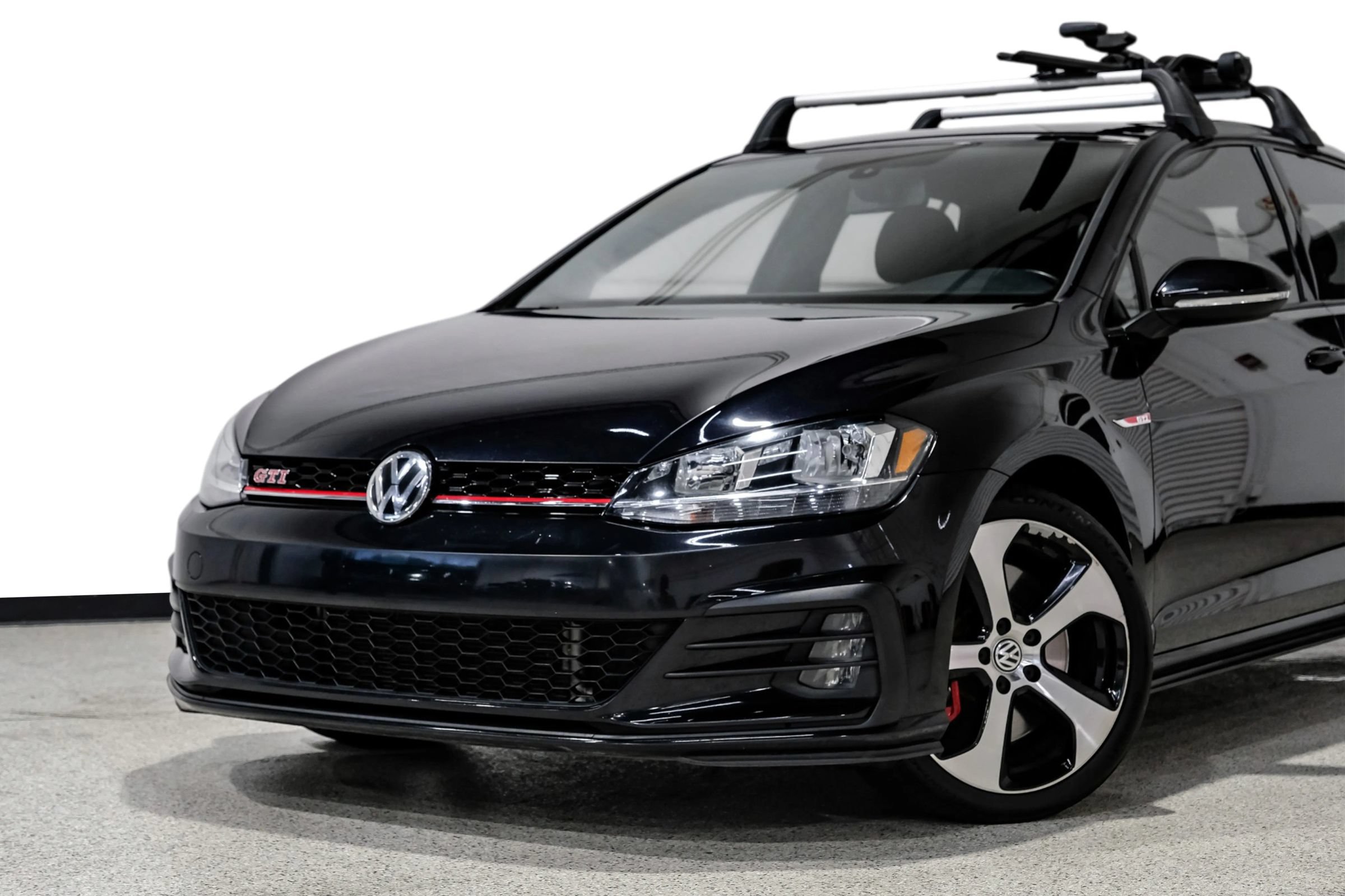 Used 2019 Volkswagen GTI S w/ Driver Assistance Package FWD image 10