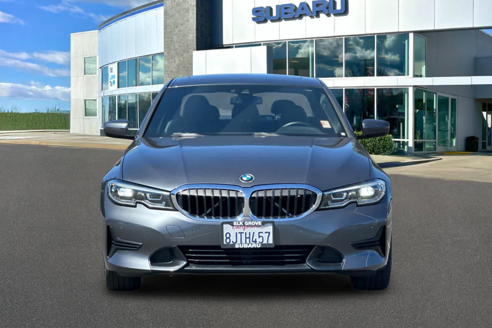Used 2019 BMW 330i Sedan w/ Convenience Package RWD image 10