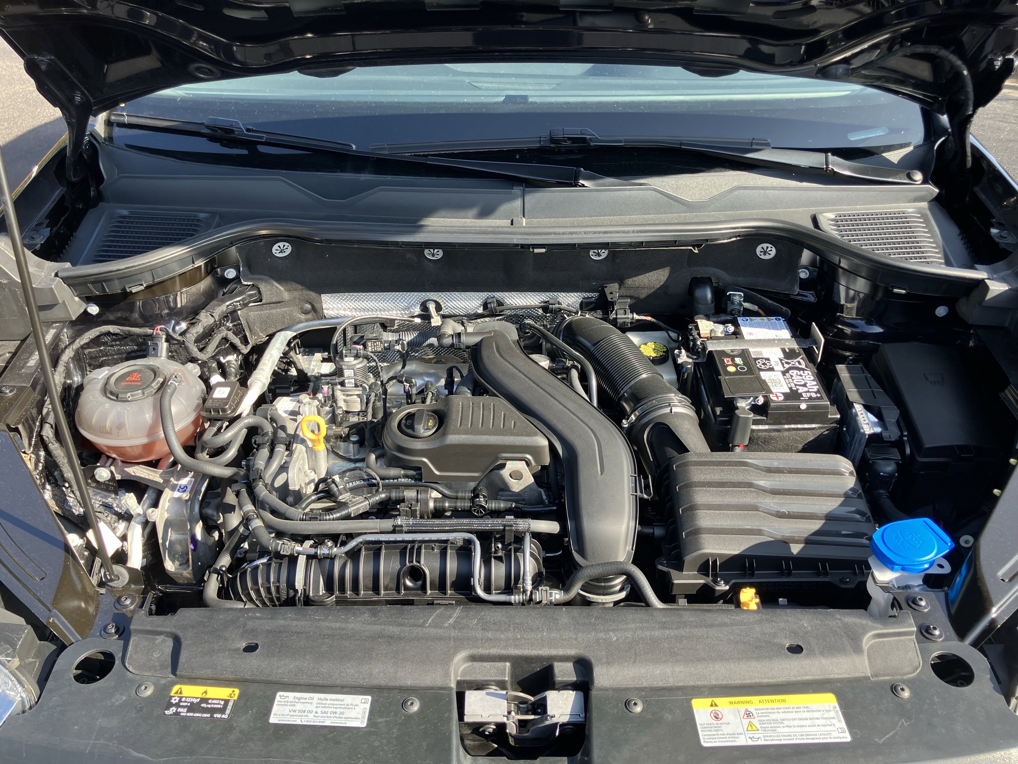 Used 2024 Volkswagen Taos SE image 34