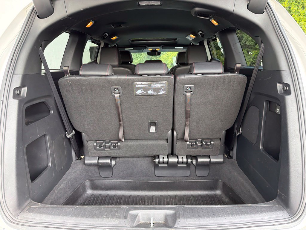 Used 2025 Honda Odyssey Sport-L image 17