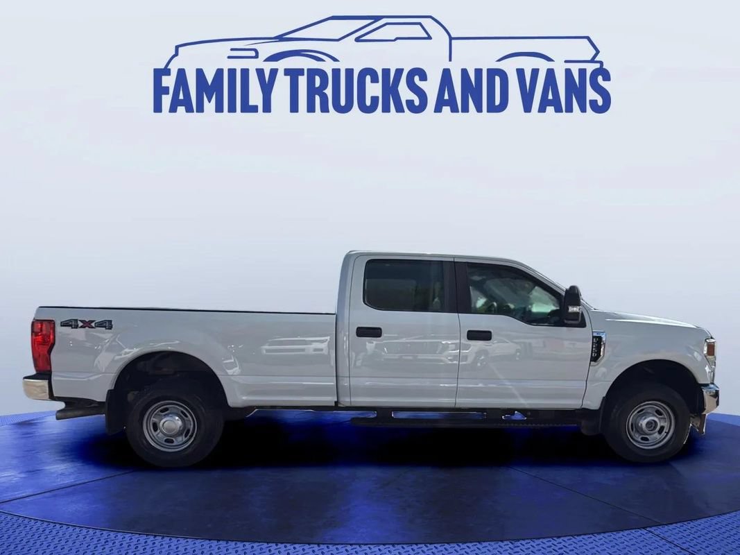 Used 2022 Ford F250 XL w/ Power Equipment Group AWD/4WD image 6