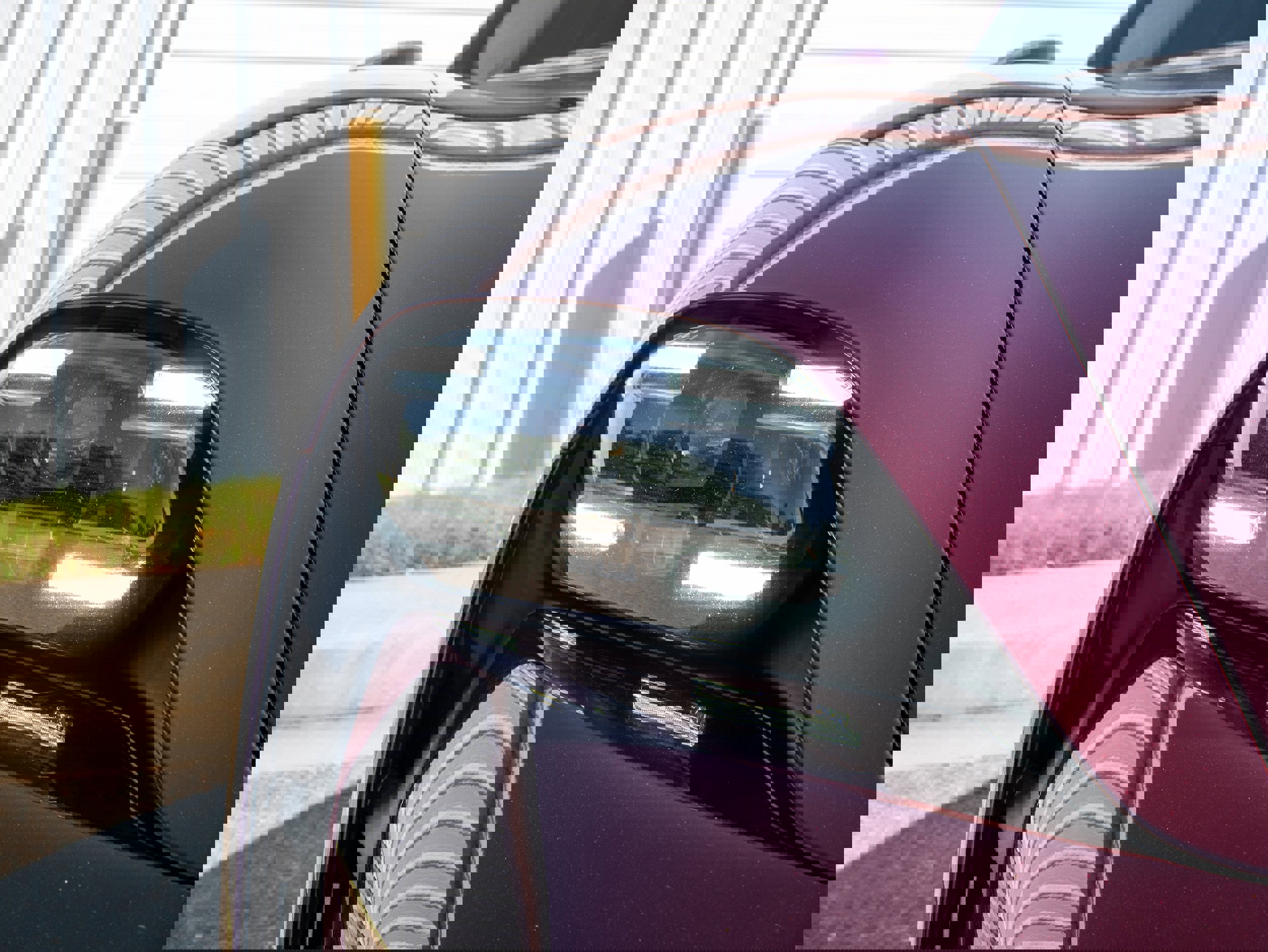 Used 2022 Porsche Taycan 4S image 12