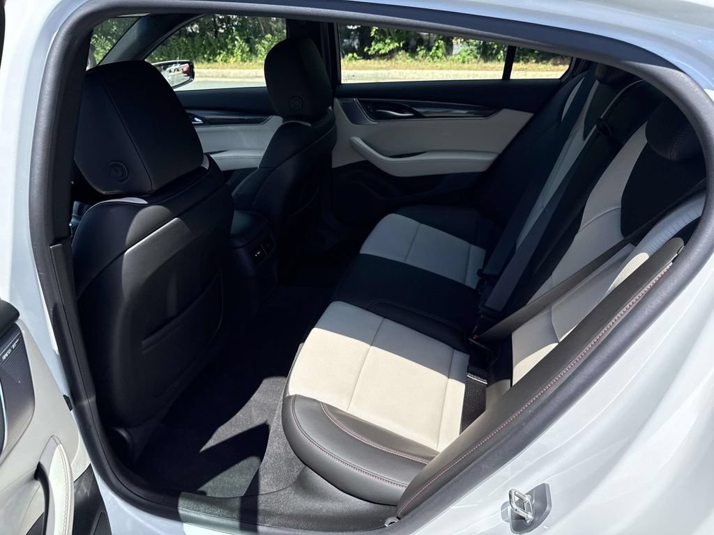 Used 2024 Cadillac CT5 V w/ Premium Package RWD image 10