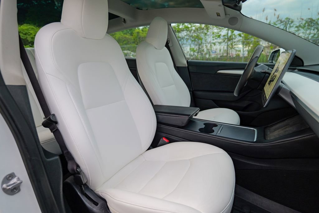 Used 2023 Tesla Model 3 Standard Range RWD image 32
