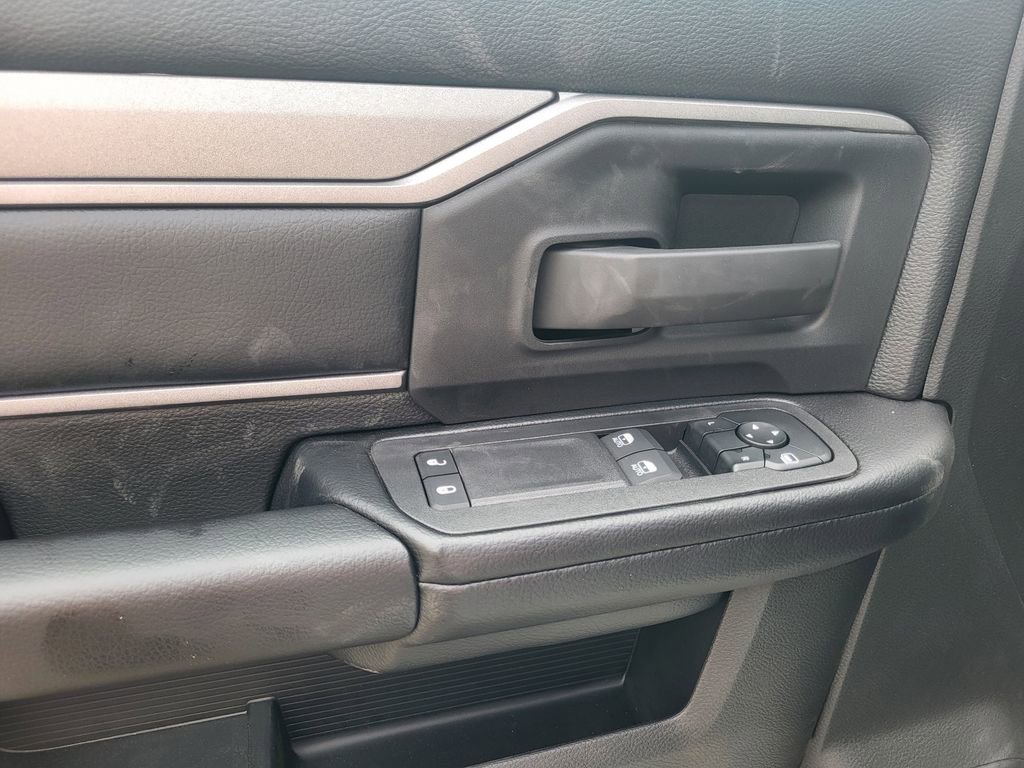 New 2026 RAM 5500 Tradesman image 25