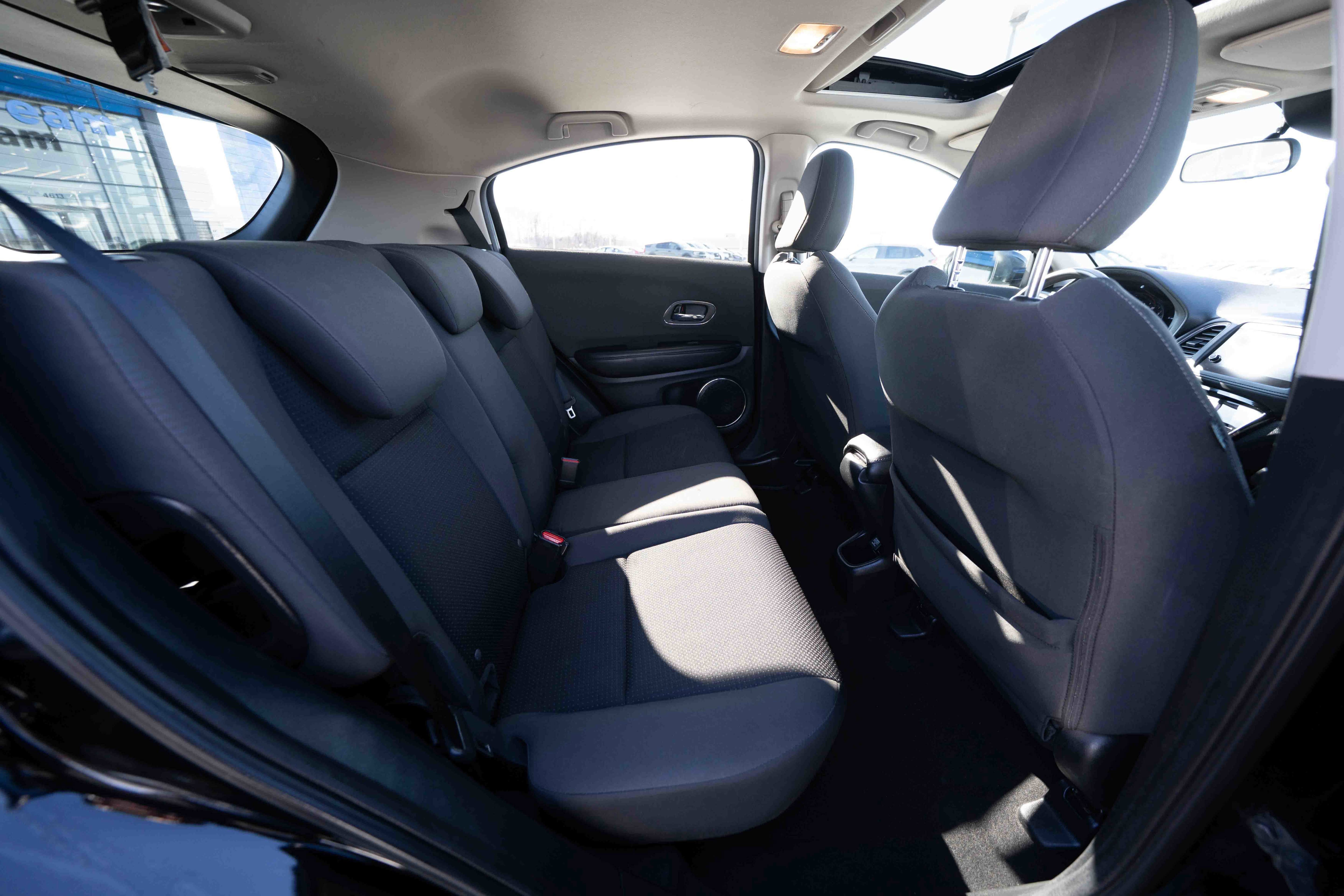 Used 2022 Honda HR-V EX image 25