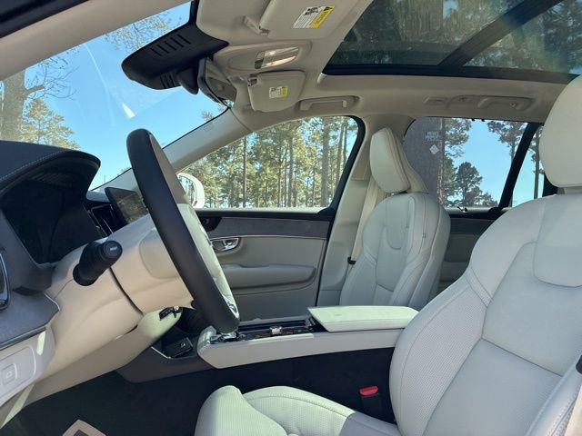New 2026 Volvo XC90 B6 Ultra w/ Protection Package AWD/4WD image 22