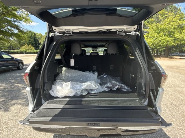 New 2025 Lincoln Navigator L Black Label AWD/4WD image 25