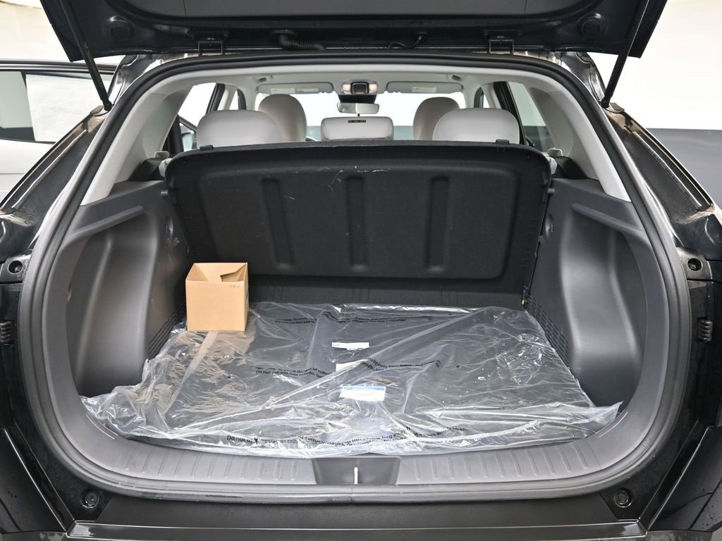 Certified 2025 Hyundai Kona SEL image 17