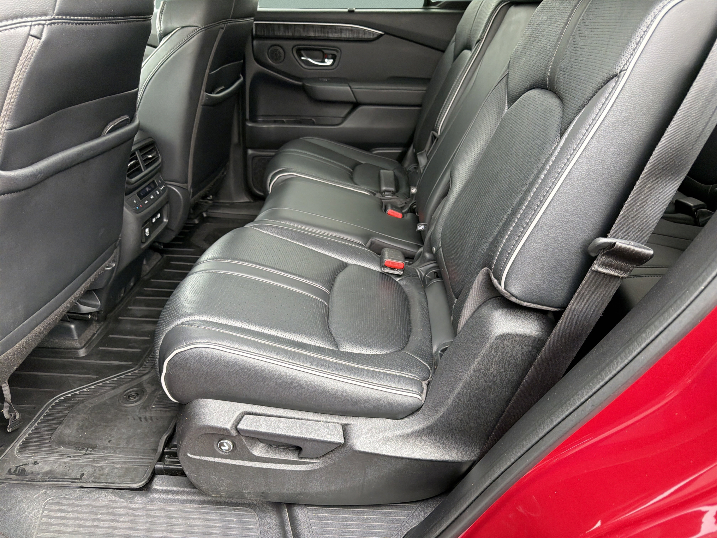 Certified 2023 Honda Pilot Elite image 15