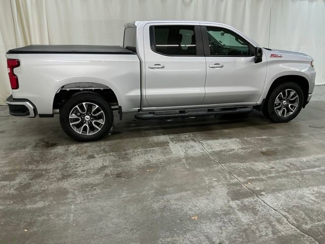 Used 2021 Chevrolet Silverado 1500 RST w/ Z71 Off-Road Package image 2