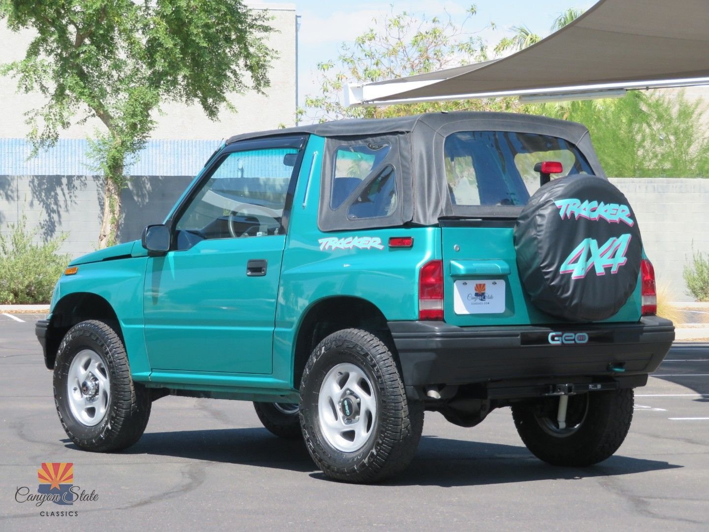 Used 1995 Geo Tracker 2WD 2-Door image 13