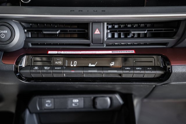 New 2026 Toyota Prius SE image 21