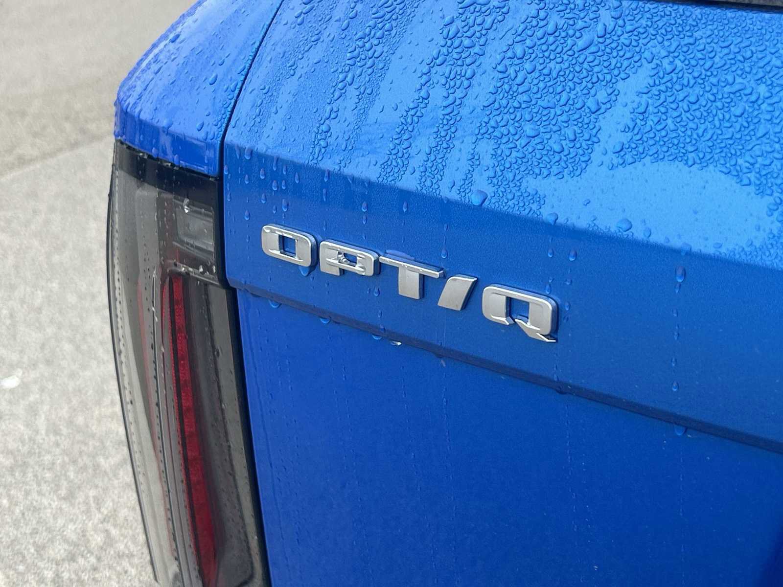 New 2026 Cadillac Optiq Luxury 1 image 31