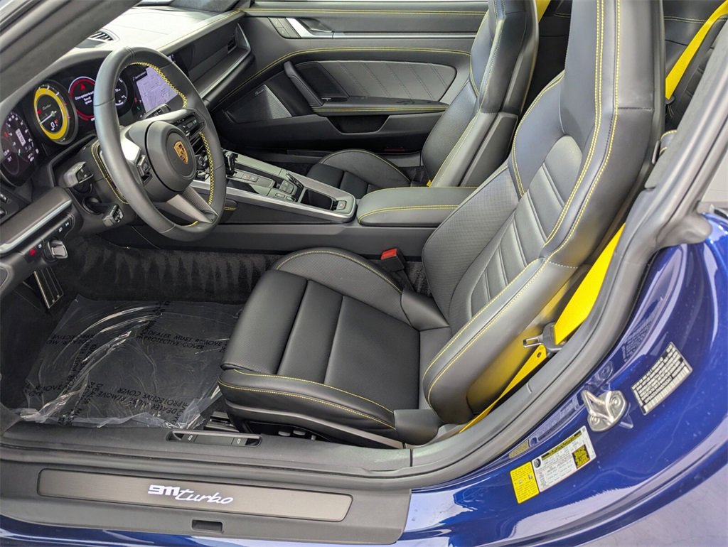 Used 2022 Porsche 911 Turbo image 9