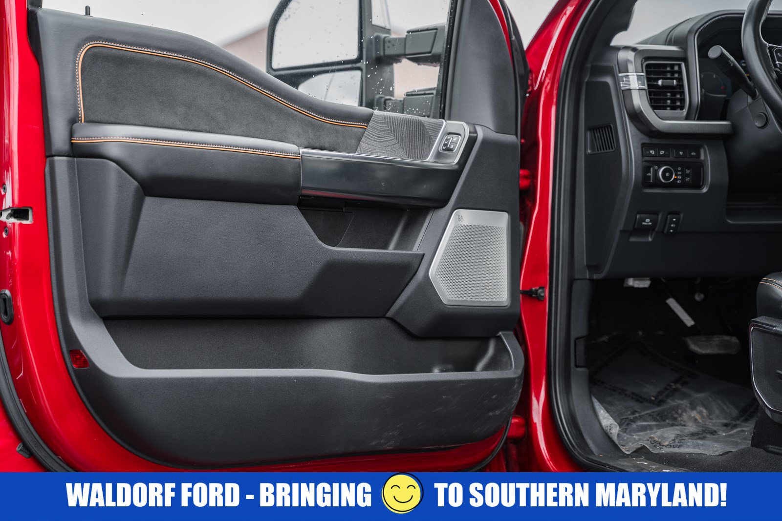 Used 2024 Ford F450 Platinum w/ FX4 Off-Road Package image 52