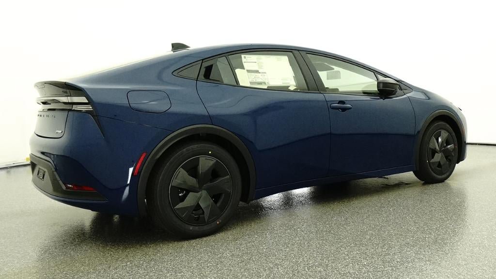 New 2026 Toyota Prius Plug-In Hybrid FWD image 25