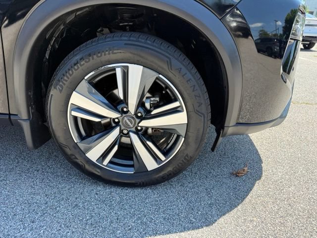 Used 2024 Nissan Rogue SL AWD/4WD image 11